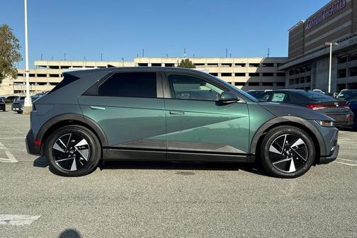 2026 Hyundai IONIQ 5 SEL