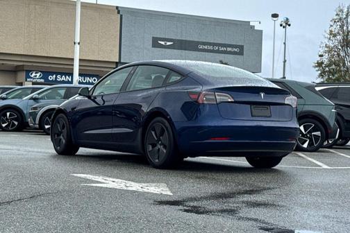 2023 Tesla Model 3 Standard Range