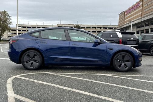 2023 Tesla Model 3 Standard Range