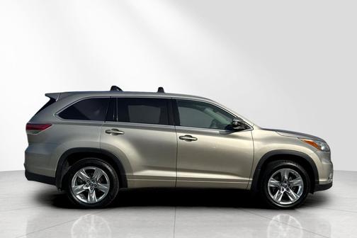 2016 Toyota Highlander Limited Platinum