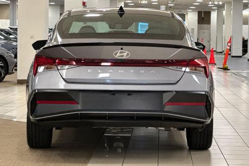 2026 Hyundai ELANTRA Sport