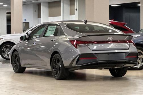 2026 Hyundai ELANTRA Sport