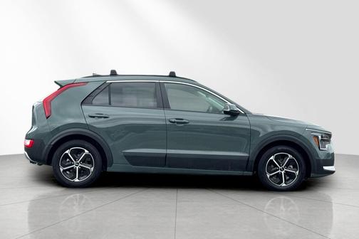 2023 Kia Niro Plug-In Hybrid EX