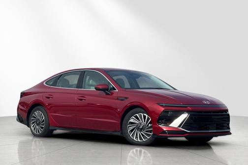 2025 Hyundai SONATA Hybrid SE