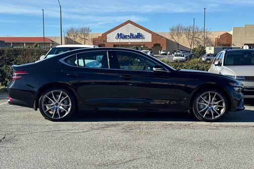 2026 Genesis G70 2.5T RWD