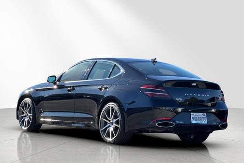 2026 Genesis G70 2.5T RWD