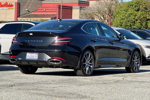 2026 Genesis G70 2.5T RWD