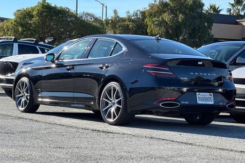 2026 Genesis G70 2.5T RWD