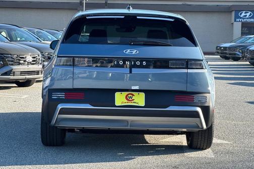 2026 Hyundai IONIQ 5 SEL