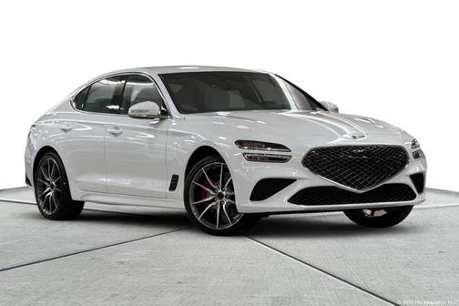 2025 Genesis G70 2.5T RWD