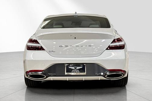 2025 Genesis G70 2.5T RWD