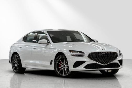 2025 Genesis G70 2.5T RWD