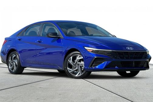 2025 Hyundai ELANTRA HEV SEL Sport