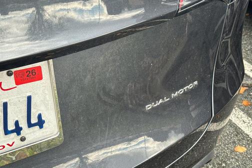 2025 Tesla Model Y Long Range Dual Motor All-Wheel Drive