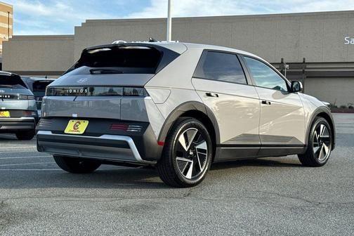 2026 Hyundai IONIQ 5 SEL