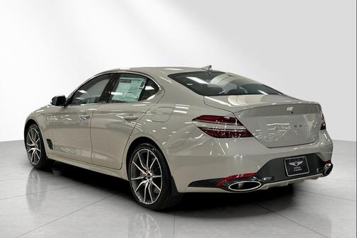 2026 Genesis G70 2.5T RWD