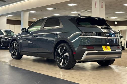 2026 Hyundai IONIQ 5 SEL