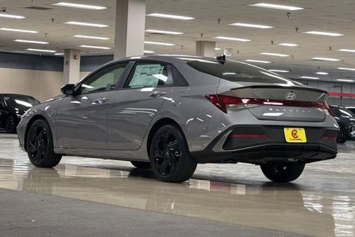 2026 Hyundai ELANTRA Sport