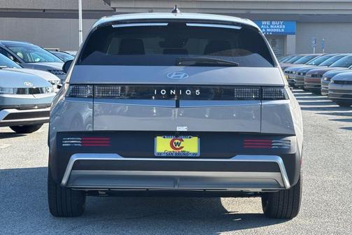 2026 Hyundai IONIQ 5 SEL