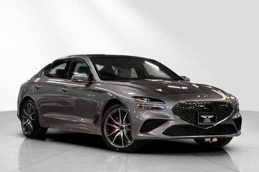 2025 Genesis G70 2.5T RWD