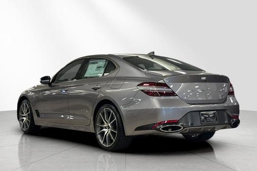 2026 Genesis G70 2.5T RWD