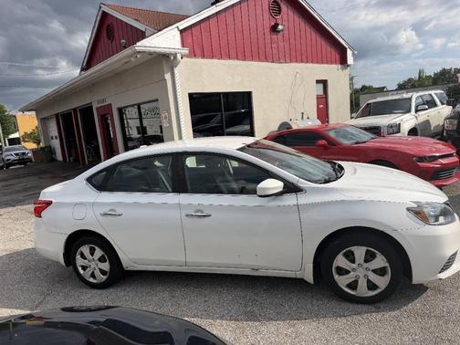 Aspen White 2016 Nissan Sentra SV