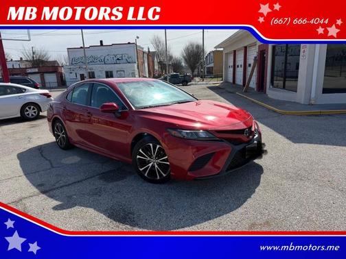 Red 2020 Toyota Camry SE