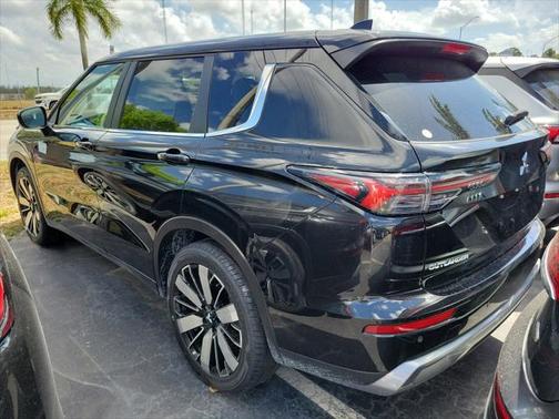 2025 Mitsubishi Outlander SE 2.5 2WD