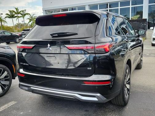2025 Mitsubishi Outlander SE 2.5 2WD