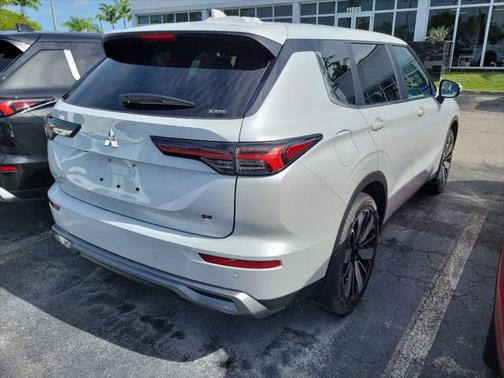 2025 Mitsubishi Outlander SE 2.5 S-AWC