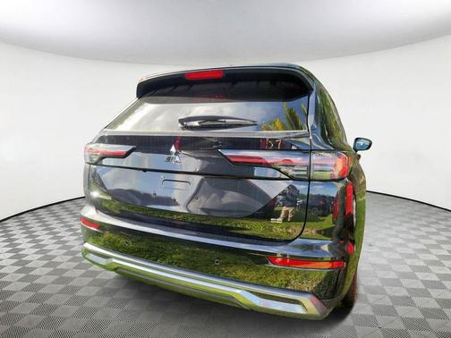 2025 Mitsubishi Outlander SE 2.5 2WD