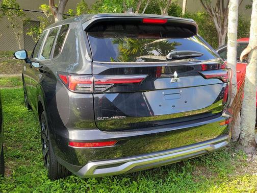 2025 Mitsubishi Outlander SE 2.5 2WD