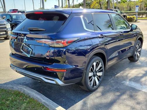 2025 Mitsubishi Outlander SE 2.5 2WD