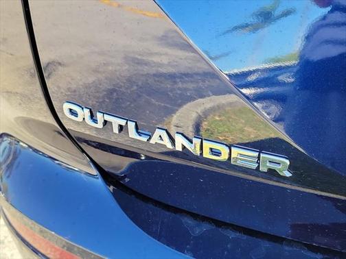 2025 Mitsubishi Outlander SE 2.5 2WD