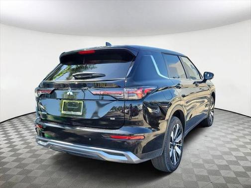 2025 Mitsubishi Outlander SE 2.5 2WD