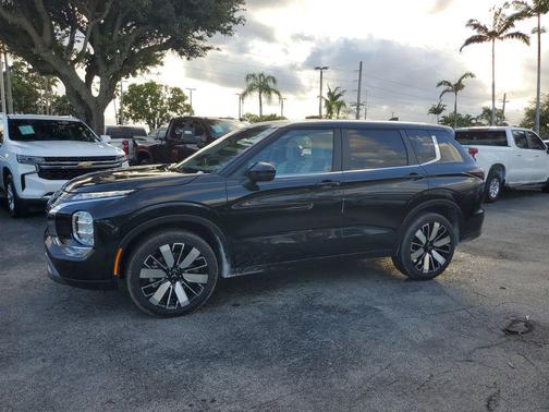 2026 Mitsubishi Outlander SE 1.5T 2WD