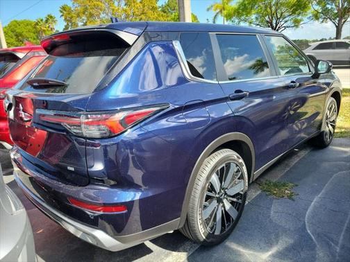 2025 Mitsubishi Outlander SE 2.5 2WD