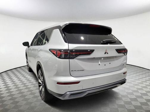 2026 Mitsubishi Outlander SE 1.5T 2WD