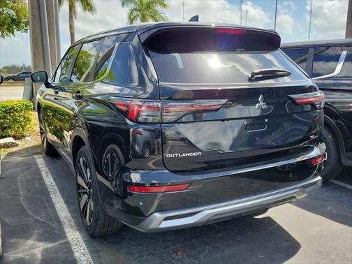 2025 Mitsubishi Outlander SE 2.5 2WD