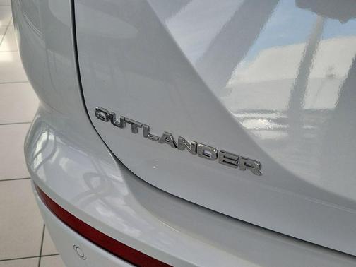 2026 Mitsubishi Outlander SEL 1.5T 2WD