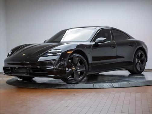 2021 Porsche Taycan Turbo