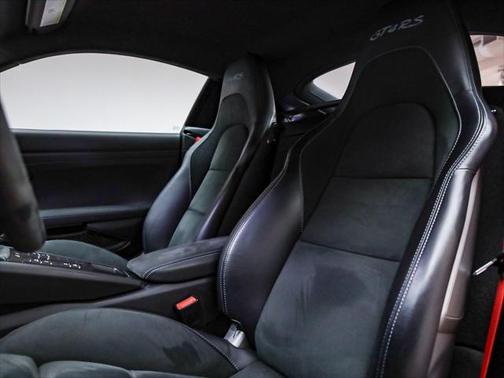 2023 Porsche 718 Cayman GT4 RS