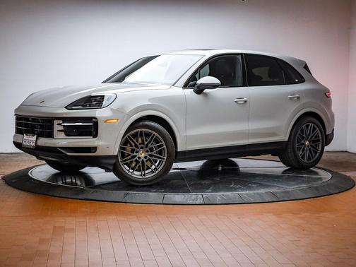 2025 Porsche Cayenne Cayenne