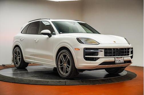 2025 Porsche Cayenne
