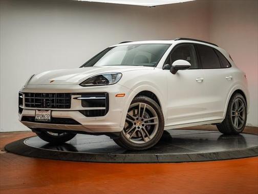 2025 Porsche Cayenne
