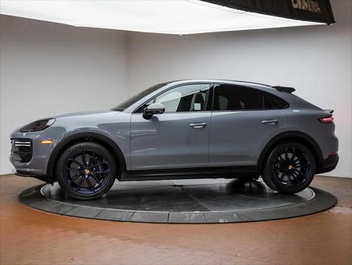 2024 Porsche Cayenne Turbo GT