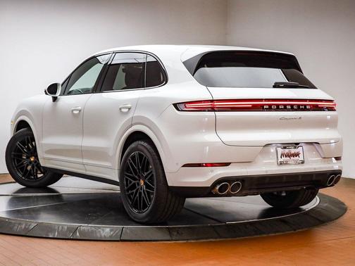 2026 Porsche Cayenne S