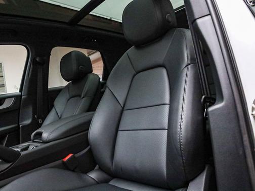 2026 Porsche Cayenne S