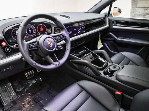 2026 Porsche Cayenne S