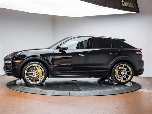 2024 Porsche Cayenne Turbo GT